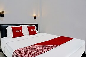 OYO 91599 Penginapan Mutiara Madiun
