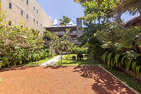 BK Beach Boutique Hotel - Hikkaduwa