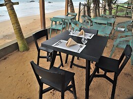 BK Beach Boutique Hotel - Hikkaduwa