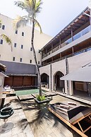 BK Beach Boutique Hotel - Hikkaduwa