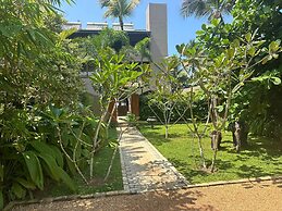 BK Beach Boutique Hotel - Hikkaduwa