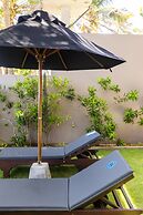 BK Beach Boutique Hotel - Hikkaduwa