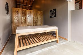 BK Beach Boutique Hotel - Hikkaduwa