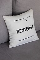 Ursus Sunny Studio by Renters