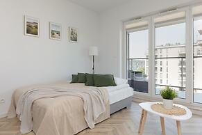 Ursus Sunny Studio by Renters