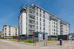 Ursus Sunny Studio by Renters