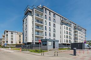 Ursus Sunny Studio by Renters