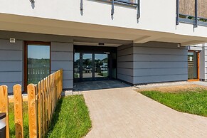 Ursus Sunny Studio by Renters