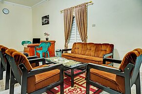 SPOT ON 92392 Penginapan Vinccent22 Syariah