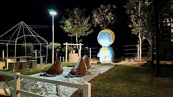 Yellowstone Cheewa View