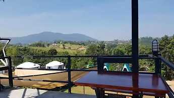 Yellowstone Cheewa View