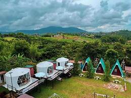 Yellowstone Cheewa View