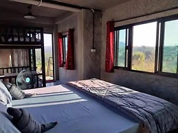 Yellowstone Cheewa View