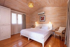 Alicra Hotel Çıralı