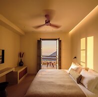 Elessa Hotel - Adults Only