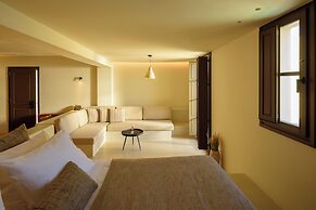 Elessa Hotel - Adults Only