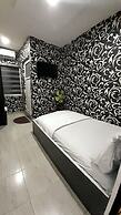 Chukzie Suites & Apartments