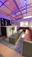 Chukzie Suites & Apartments