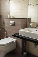 Catalyst Suites Rajajinagar