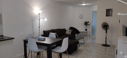 APARTAMENTO ENTRE SALINES Y PLAYA