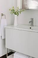 Sonder by Marriott Bonvoy Lambert Apartments Old Montreal