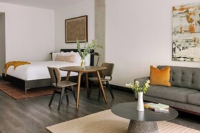 Sonder by Marriott Bonvoy Lambert Apartments Old Montreal