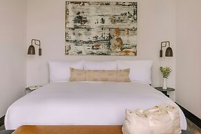 Sonder by Marriott Bonvoy Lambert Apartments Old Montreal