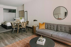 Sonder by Marriott Bonvoy Lambert Apartments Old Montreal