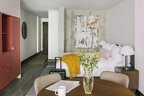 Sonder by Marriott Bonvoy Lambert Apartments Old Montreal