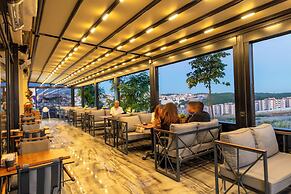 The Great Airport Hotel & Restaurant