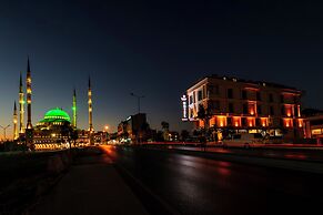 The Great Airport Hotel & Restaurant