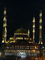 The Great Airport Hotel