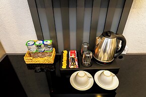 The Great Airport Hotel & Restaurant