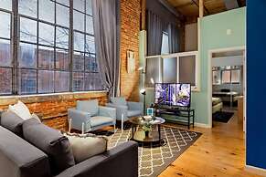ASK FOR Discount-historic Brick 2BR Getaway Wifi