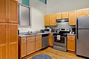 ASK FOR Discount-historic Brick 2BR Getaway Wifi