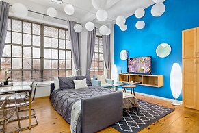 ASK FOR Discount-hip Vibrant 2BR Parking Wifi