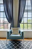 ASK FOR Discount-hip Vibrant 2BR Parking Wifi