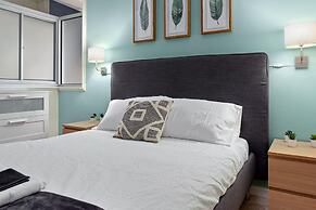 ASK FOR Discount-2br Hip Apt Apple TV Fastwifi