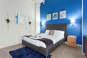 ASK FOR Discount-2br Hip Apt Apple TV Fastwifi