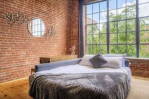 ASK FOR Discount-2br Historic Brick Getaway Wifi