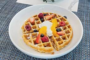 EVEN Hotel Austin Uptown Near The Domain by IHG