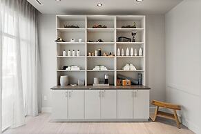 EVEN Hotel Austin Uptown Near The Domain by IHG