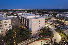 EVEN Hotel Austin Uptown Near The Domain by IHG