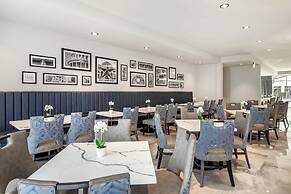 EVEN Hotel Austin Uptown Near The Domain by IHG