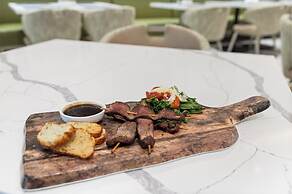 EVEN Hotel Austin Uptown Near The Domain by IHG