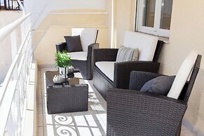 Brand New Modern apt in Central Athens