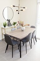 Brand New Modern apt in Central Athens