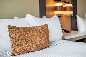 Cambria Hotel Austin Downtown