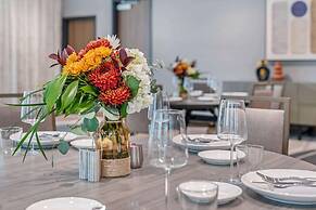 Cambria Hotel Austin Downtown