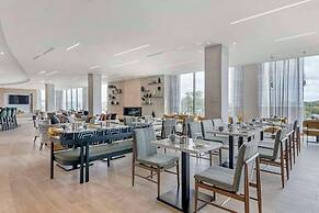 Cambria Hotel Austin Downtown